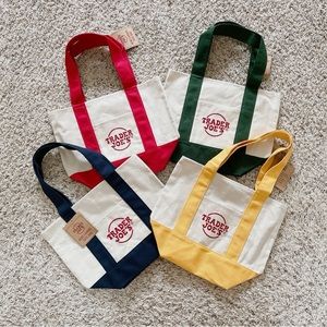 4 Trader Joe’s mini tote
